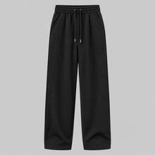 ESSAINT Sweatpants in black