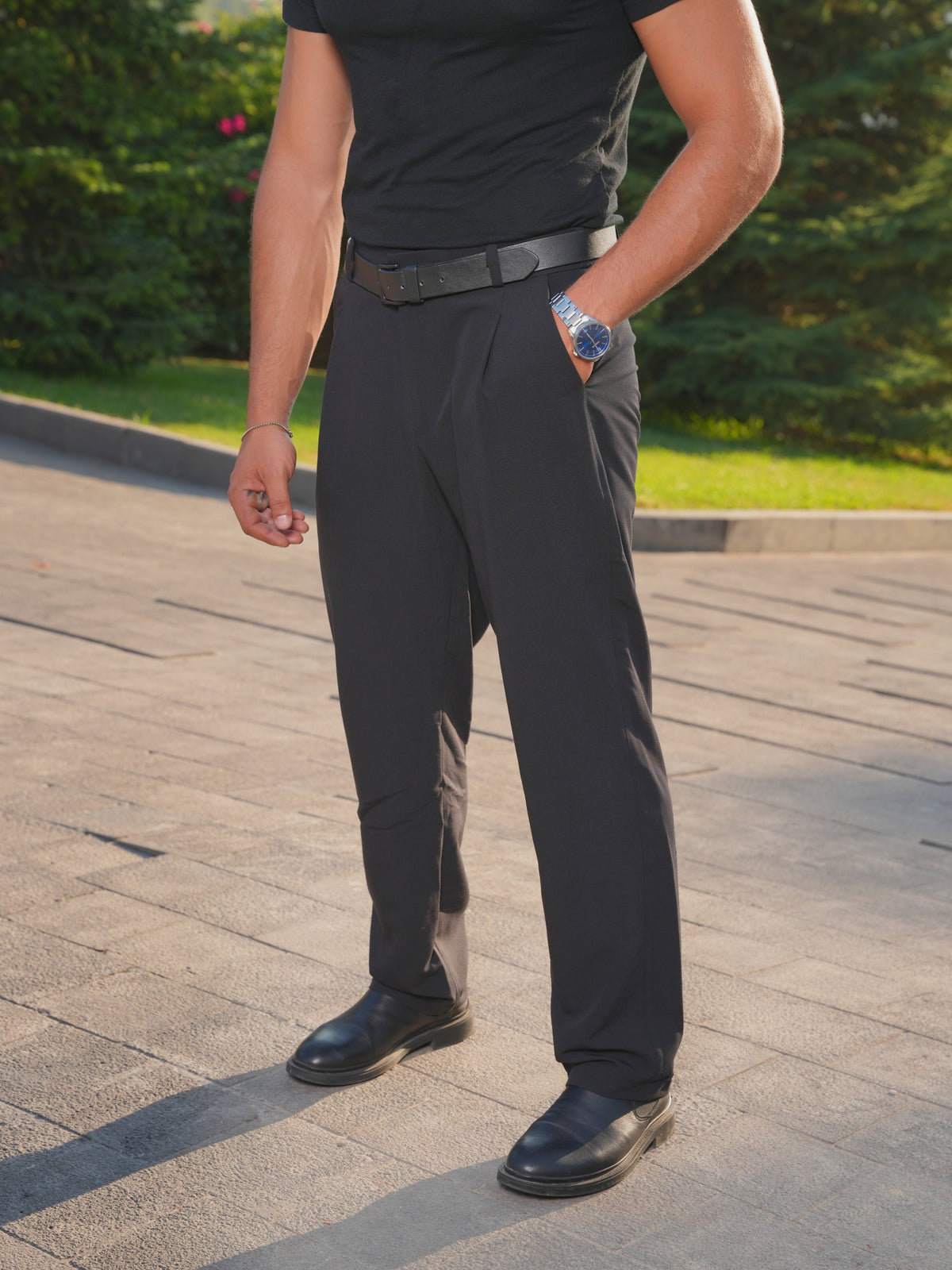 Tailored Black